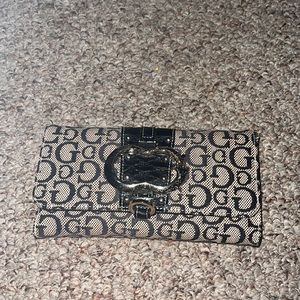 Guess Wallet